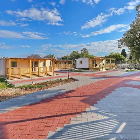 Sea Side Bungalows Дом отдыха Пашман