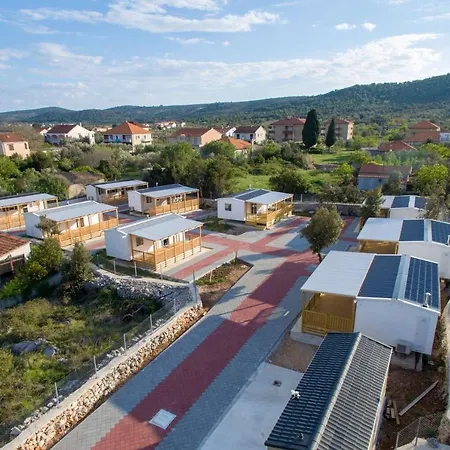 Sea Side Bungalows Сasa de vacaciones Pašman